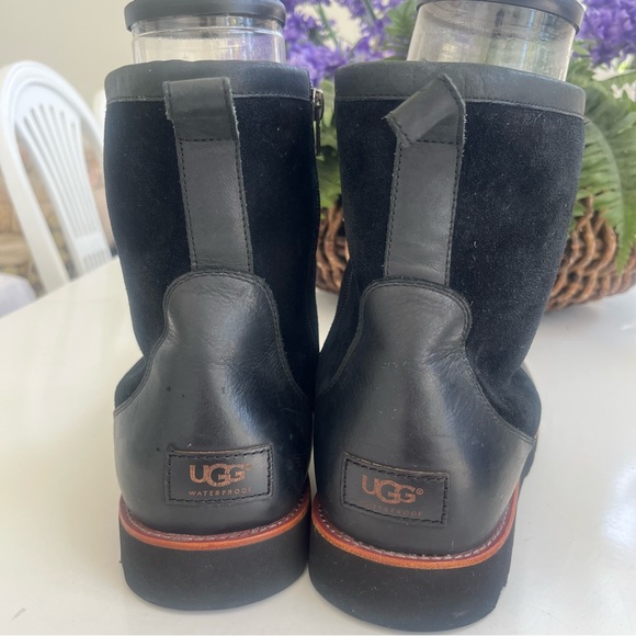 UGG NWOT HENDREN TL WP BLACK LEATHER BOOTS MID SIDE ZIP WOOL LINING MENS 17 - Picture 6 of 14